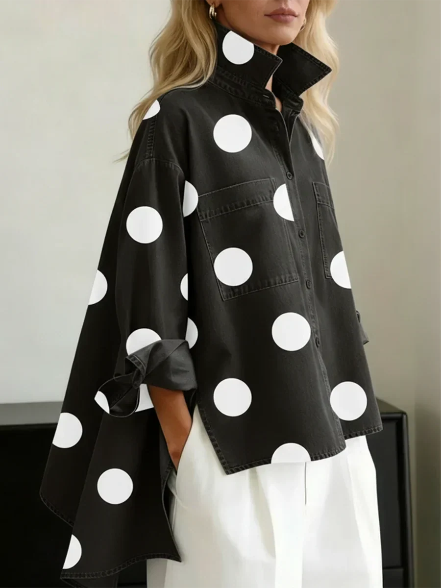 Camicia Donna a Pois Grandi con Bottoni e Tasche sul Petto