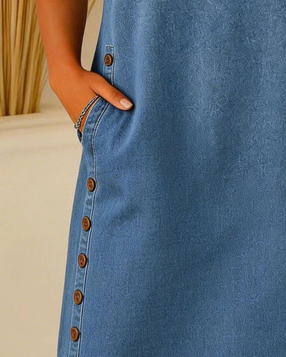 Abito Maxi Denim con Bottoni Decorativi e Tasche