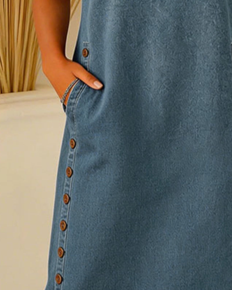 Abito Maxi Denim con Bottoni Decorativi e Tasche
