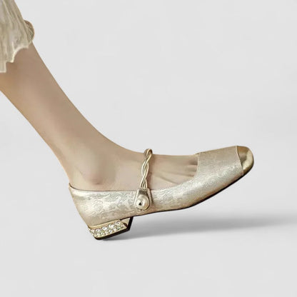 Ballerines femme bout carré bride cheville perle talon orné