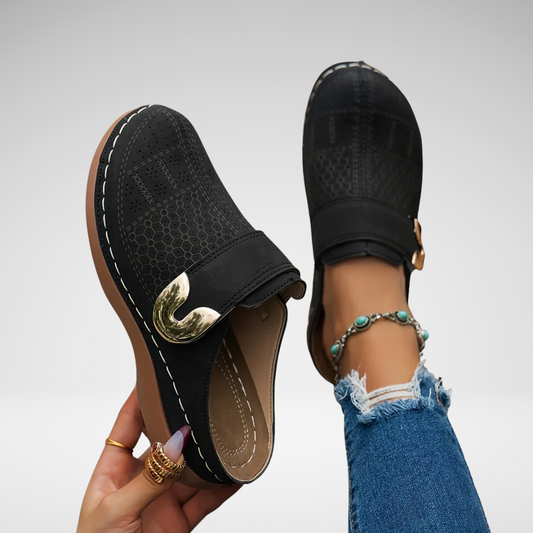 Zoccoli donna traforati | Slip-on con punta ampia e fibbia
