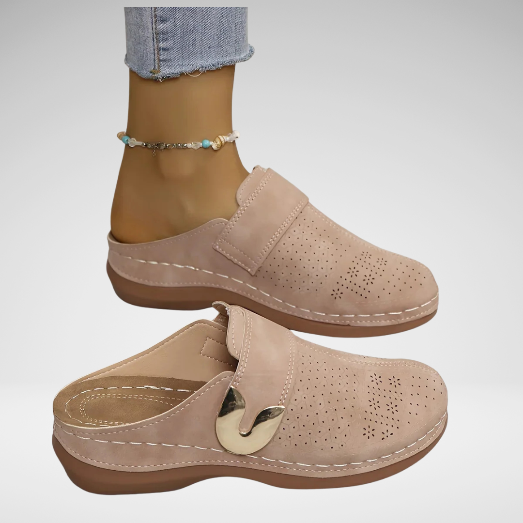 Zoccoli donna traforati | Slip-on con punta ampia e fibbia
