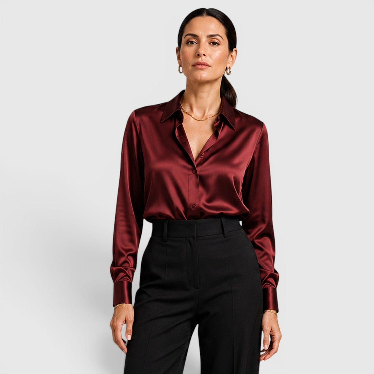 Blusa Donna in Raso Elegante a Maniche Lunghe