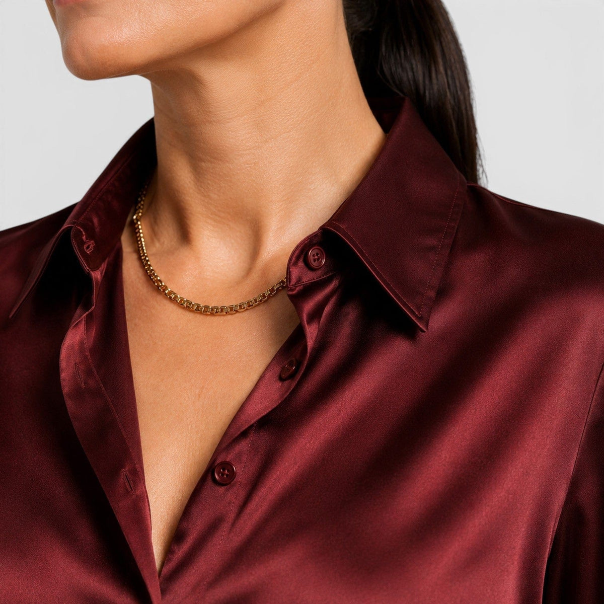 Blusa Donna in Raso Elegante a Maniche Lunghe