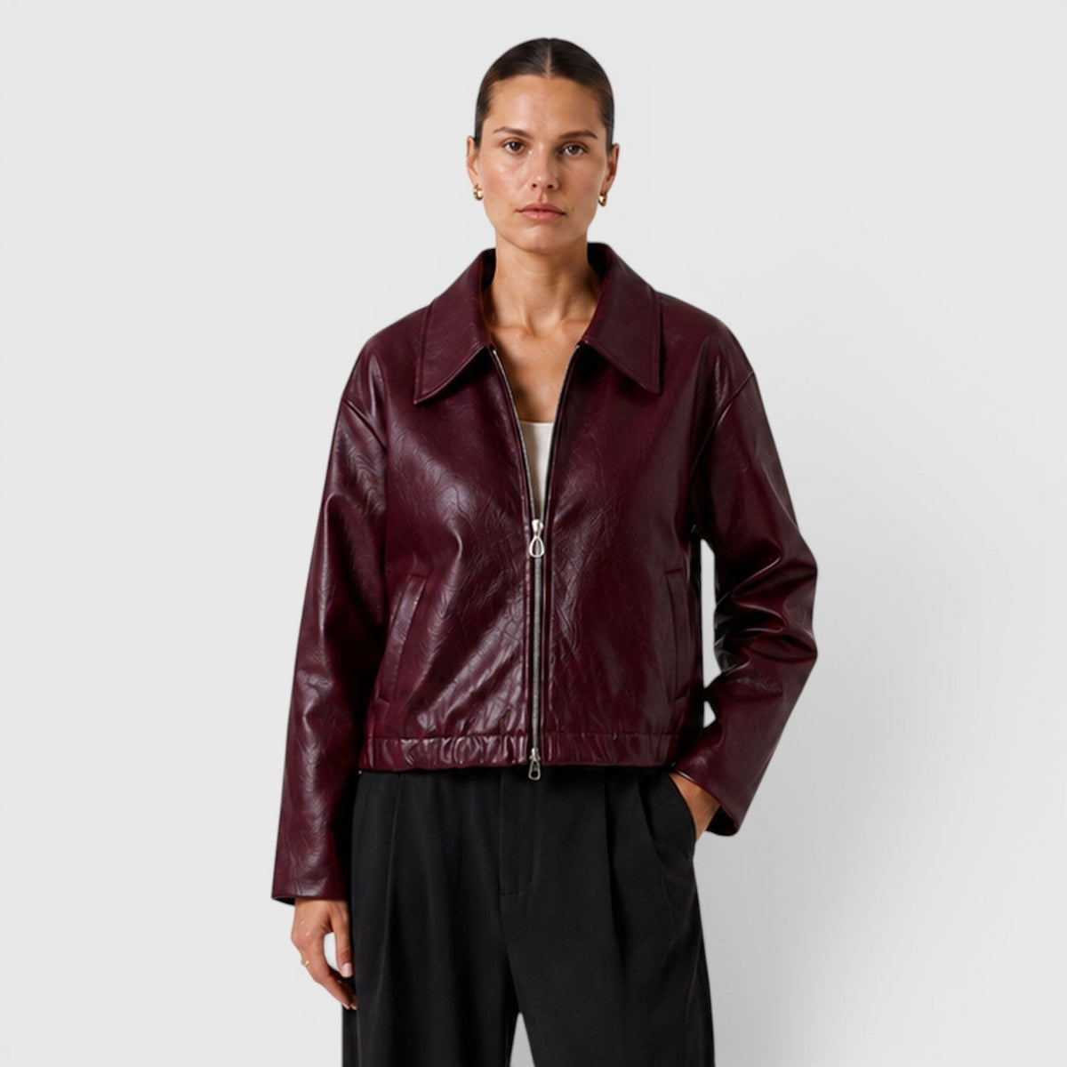 Giacca Donna Effetto Pelle | Zip Frontale, Tasche Ampie e Linea Comoda