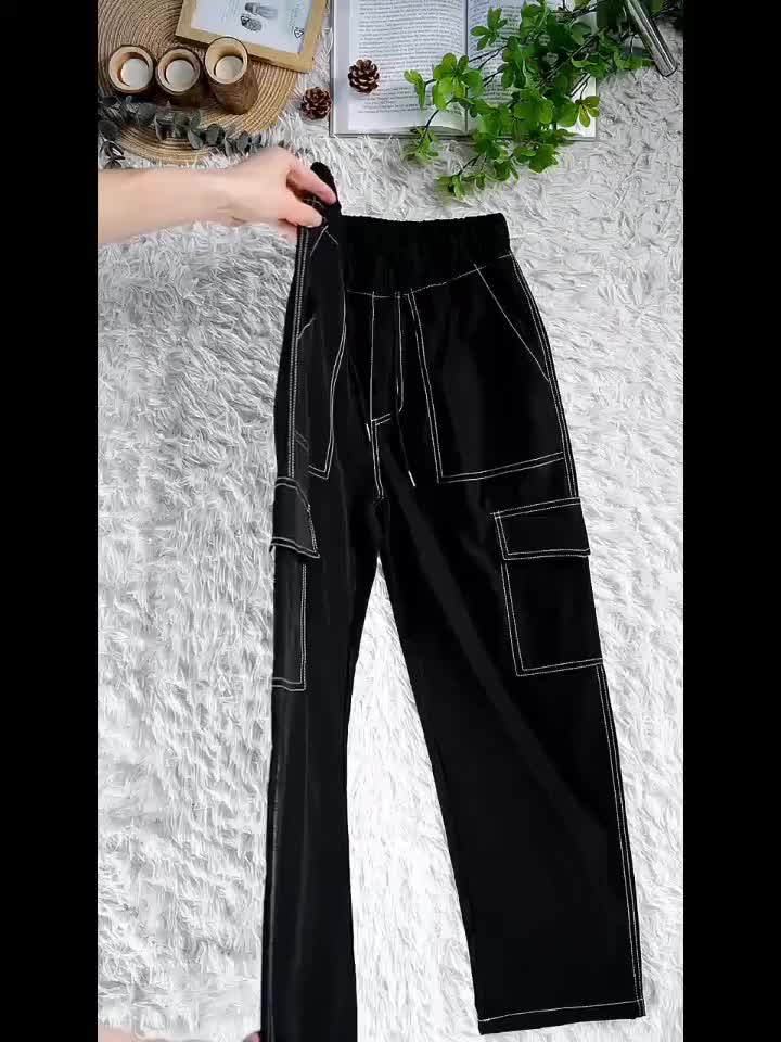 Pantaloni cargo uomo con cuciture a contrasto e tasche multiple