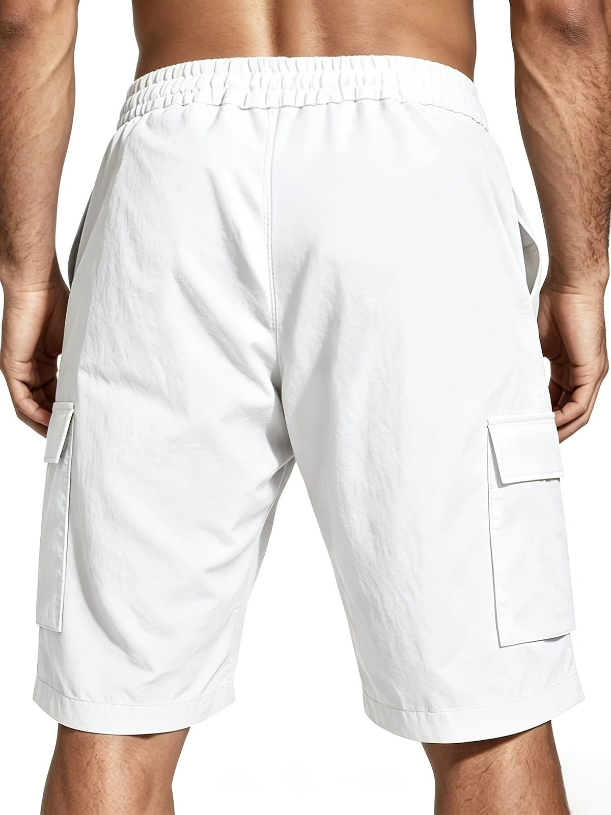 Bermuda cargo uomo con coulisse e tasche a patta