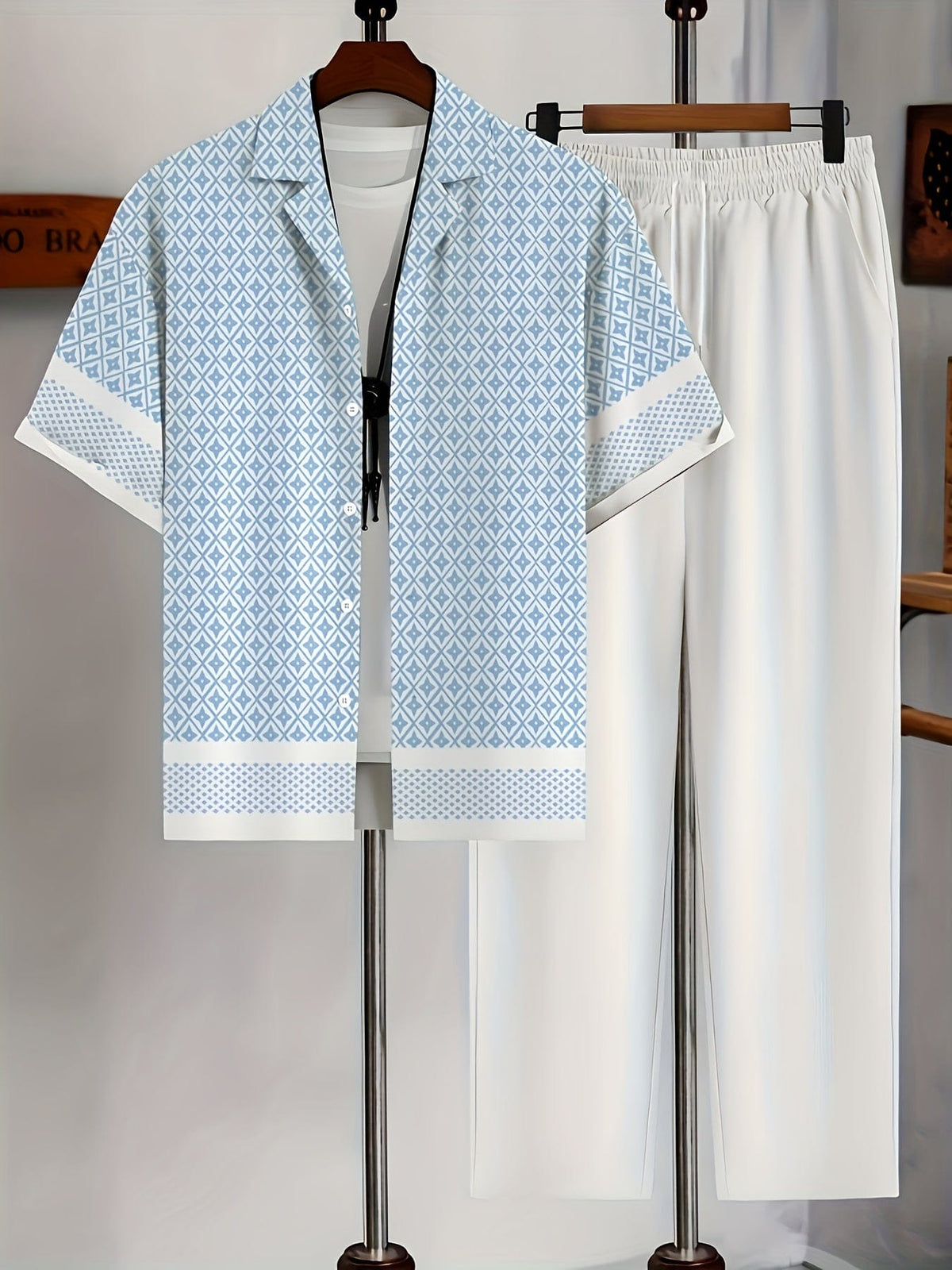 Completo Uomo Camicia e Pantaloni con Stampa Geometrica