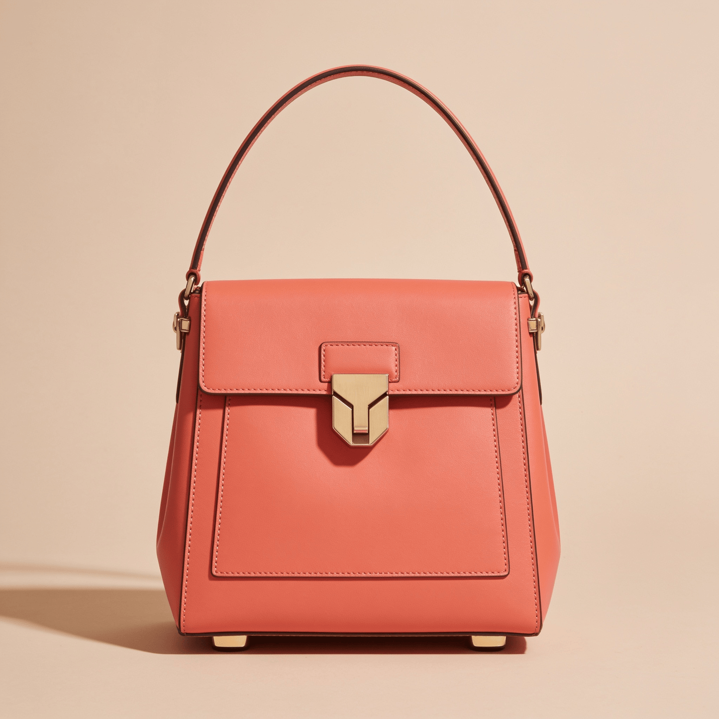 Borsa a Secchiello Savellini Luna in Ecopelle Martellata — Rosso